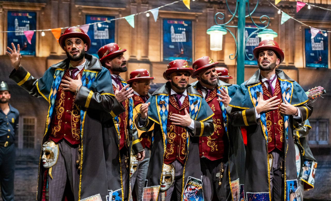 El asesino de comparsistas, Comparsa de Málaga