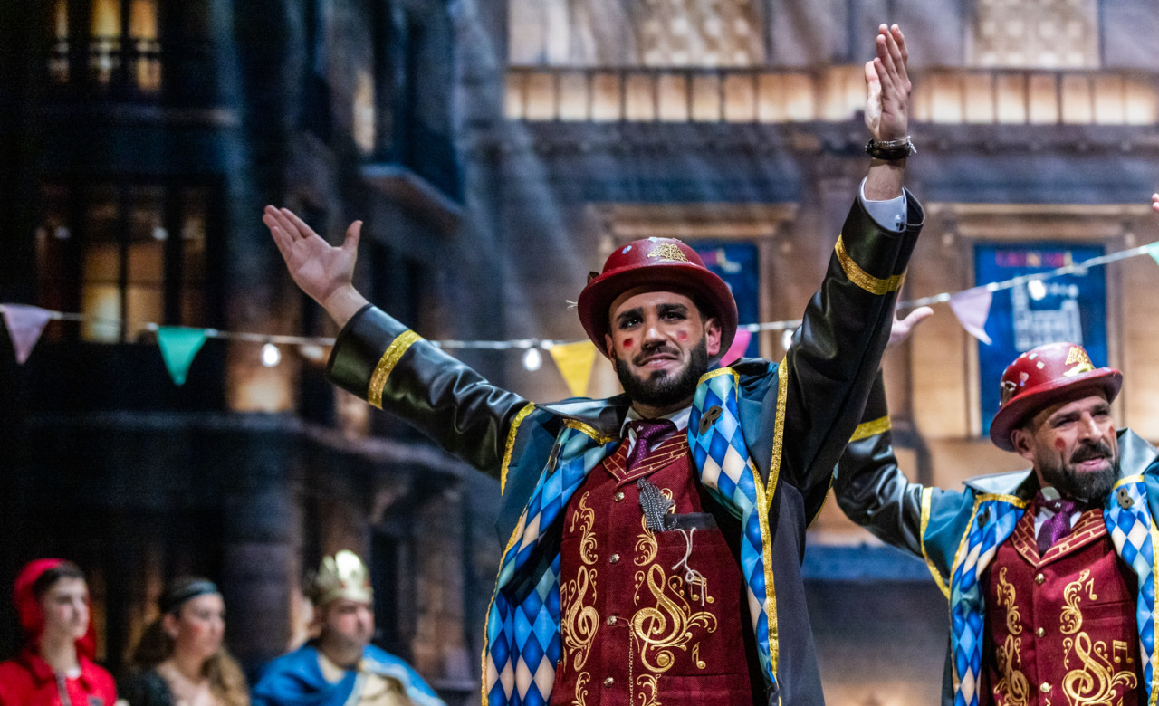 El asesino de comparsistas, Comparsa de Málaga