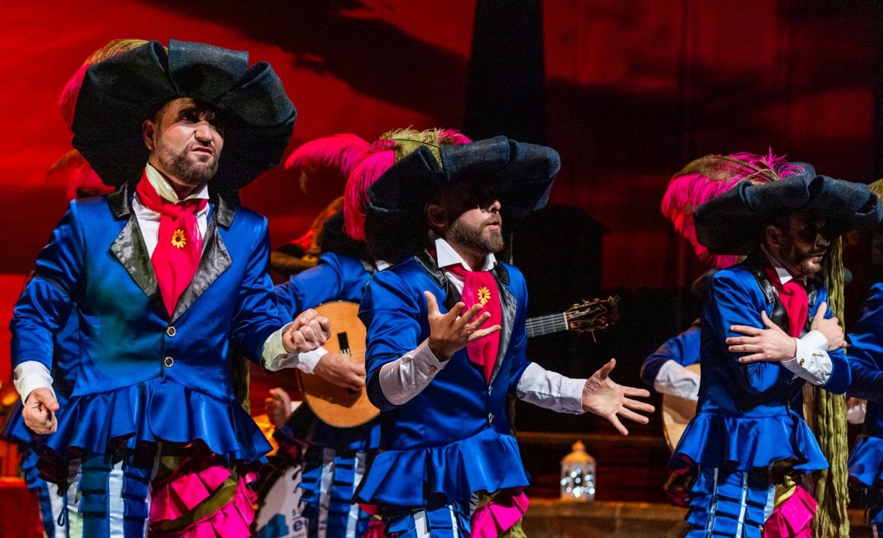 El nacimiento de la tragedia, Comparsa de Almería