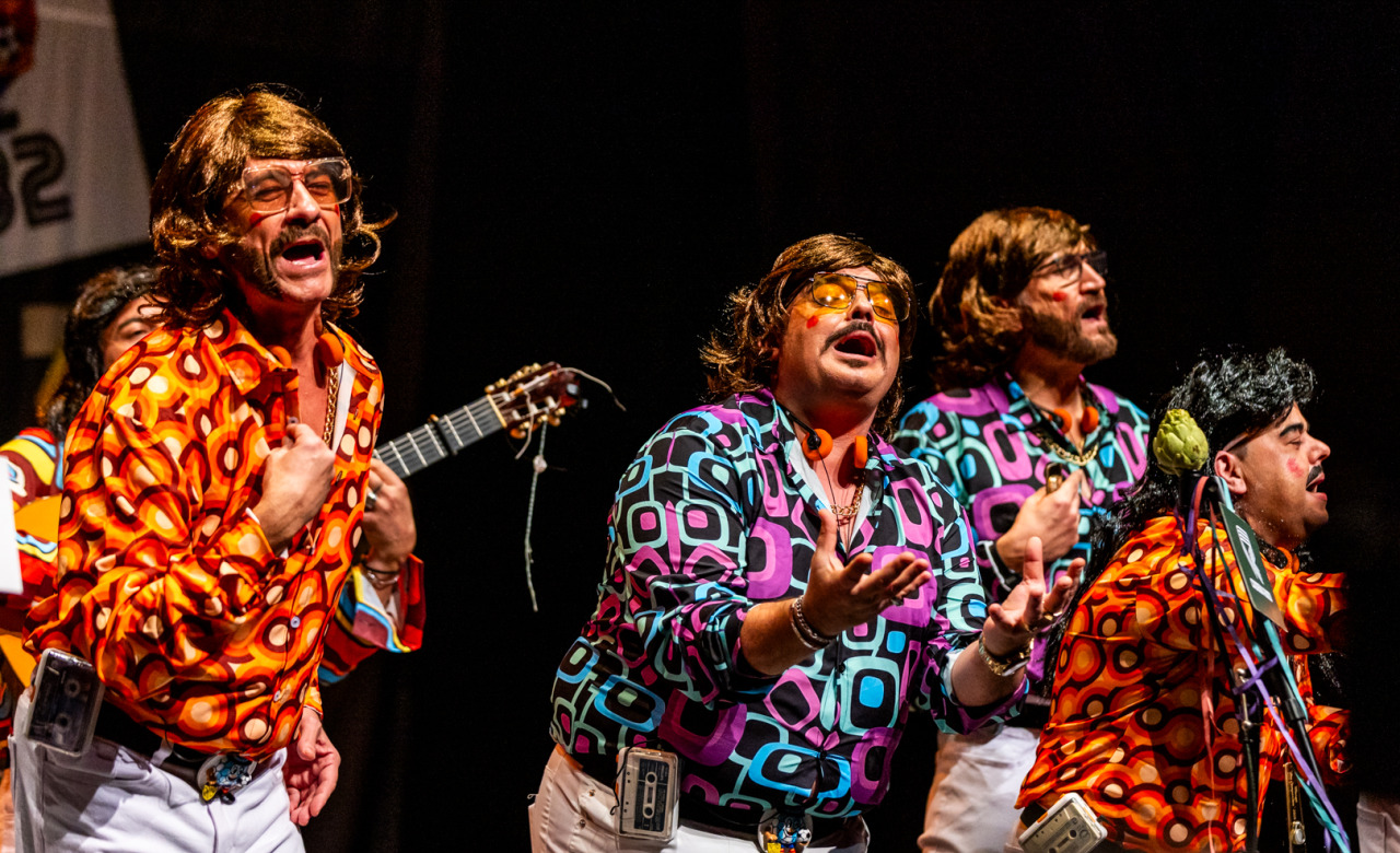 Lolailolailola, los que siguen en el Mundial, Murga de Málaga