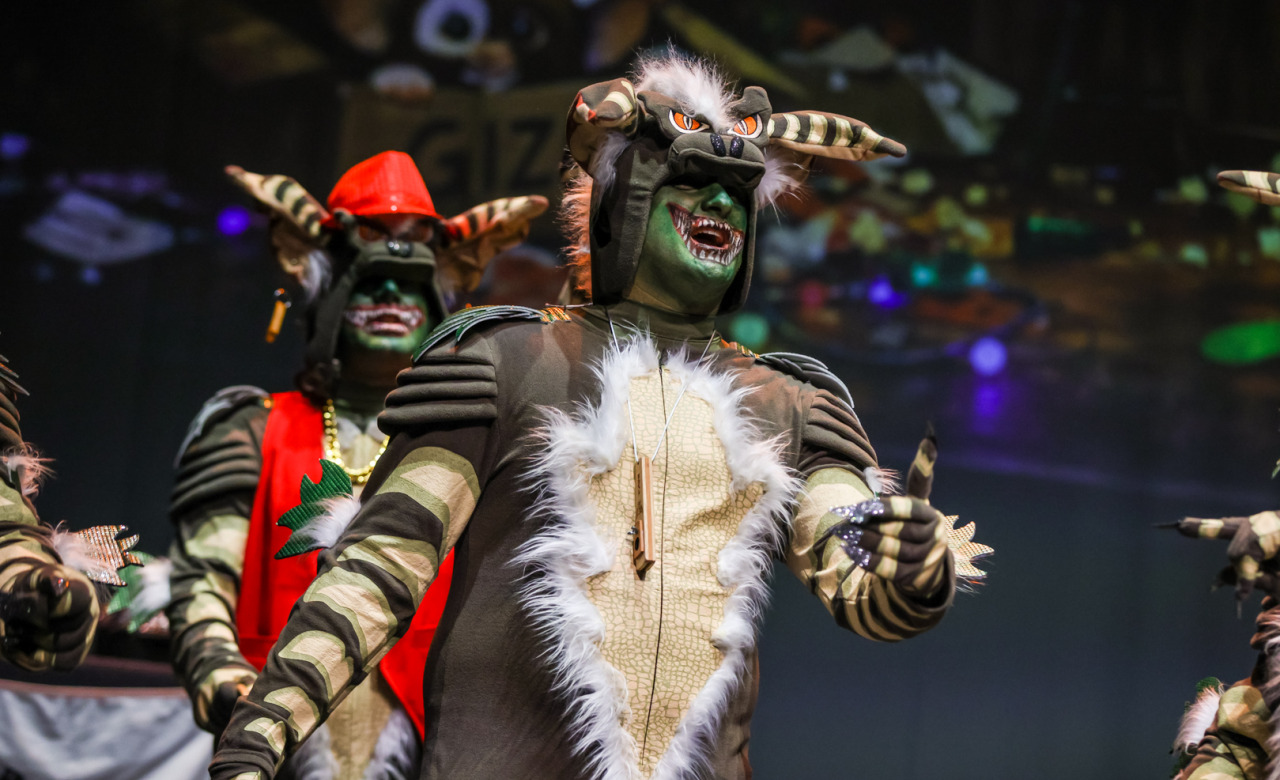 Si sabes como me pongo pa qué me invitas , Murga de Málaga