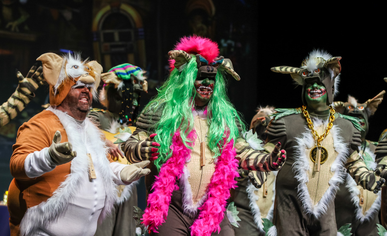 Si sabes como me pongo pa qué me invitas , Murga de Málaga