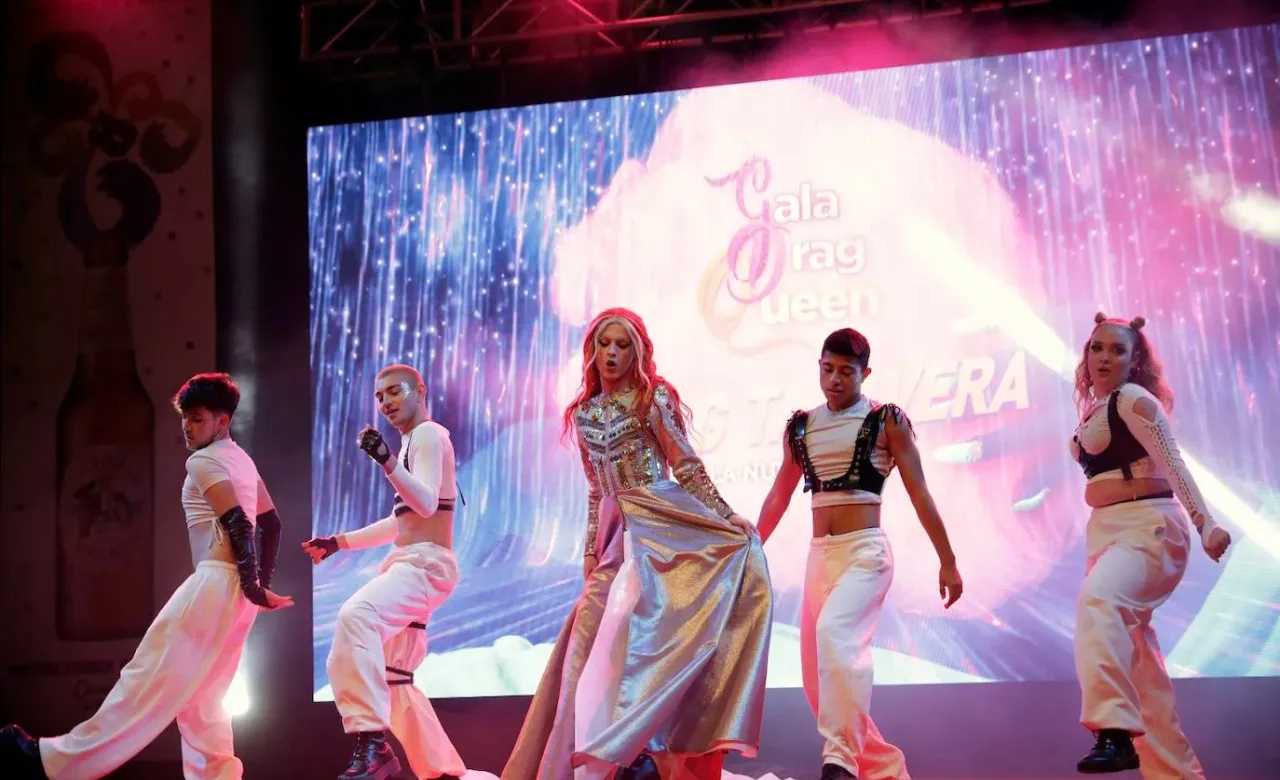 Gala Drag Queen en la Plaza de la Constitución