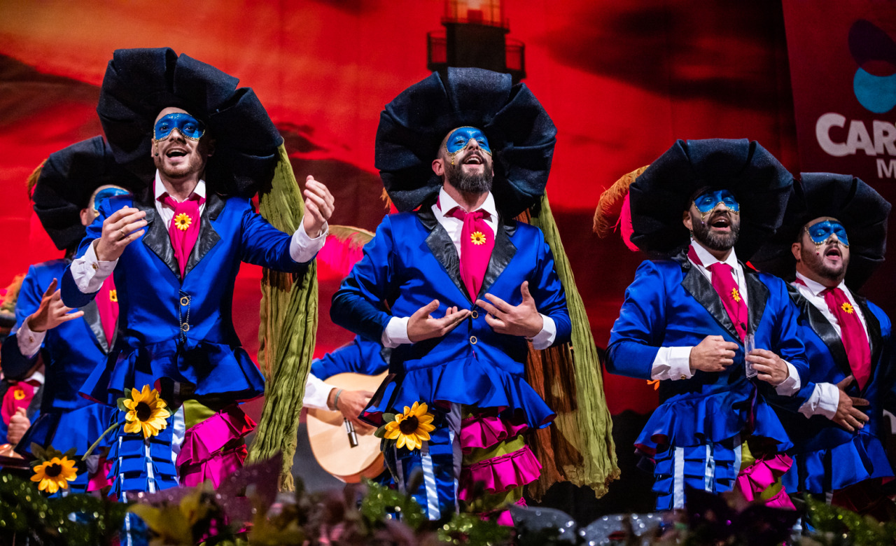 El Nacimiento de la Tragedia, Comparsa de Almería