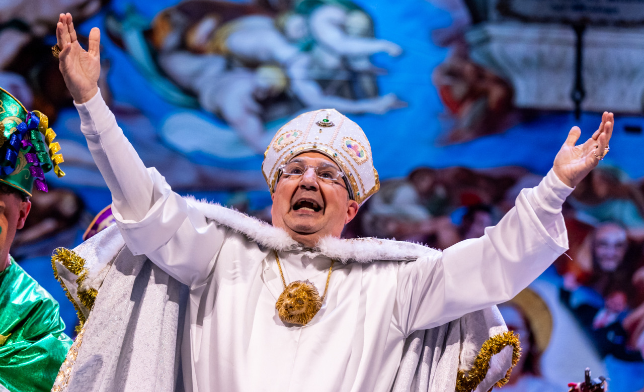 Mira si tenemos fe, que lo intentamos otra vez - Murga de Málaga