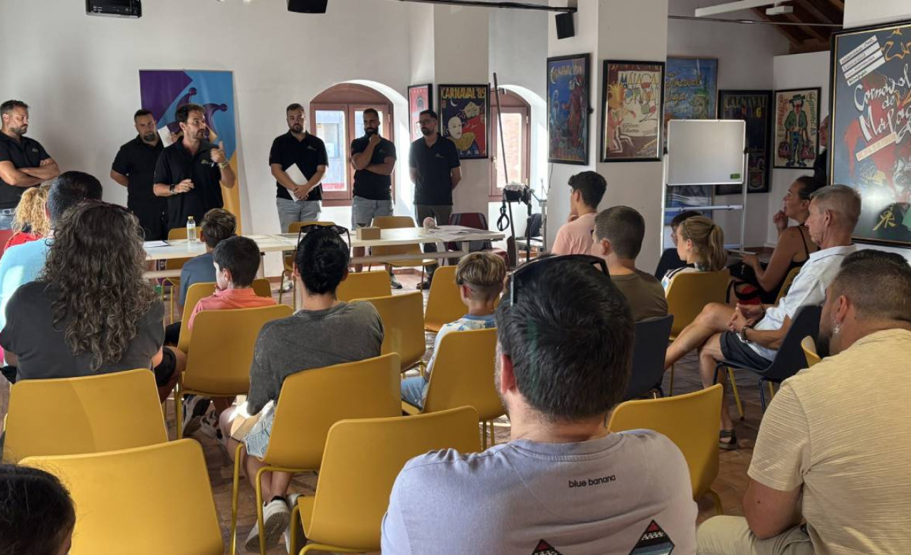 El Carnaval de Málaga prepara una nueva agrupación juvenil para 2027