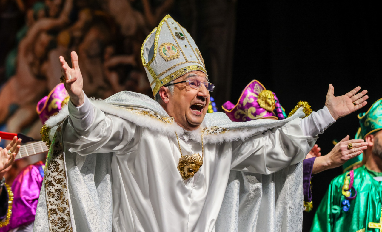 Mira si tenemos fe, que lo intentamos otra vez, Murga de Málaga